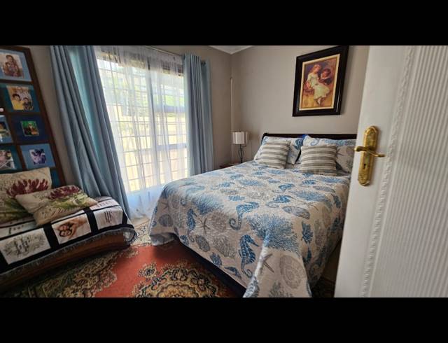 5 BEDROOM FREESTANDING FOR SALE IN BOSCHDAL